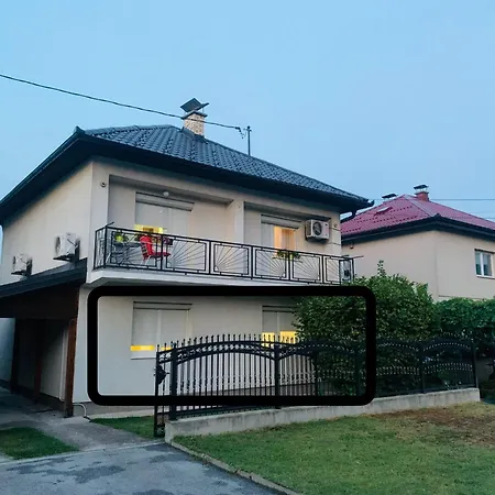 Apartman Point Apartment *